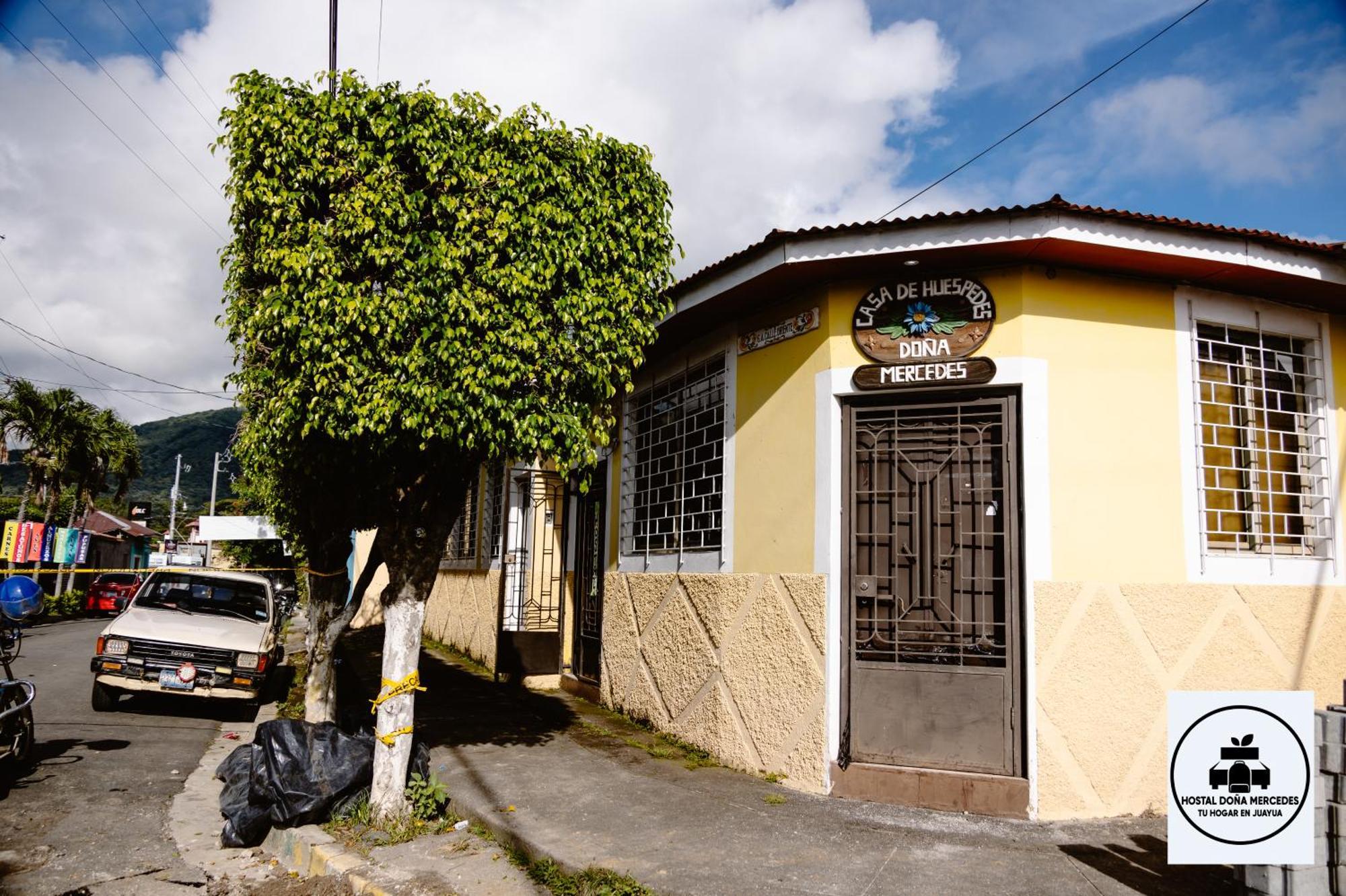 Hostal Dona Mercedes Juayúa エクステリア 写真